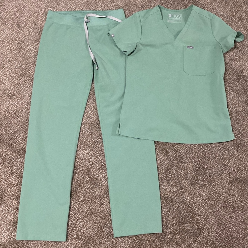 Figs scrubs light green